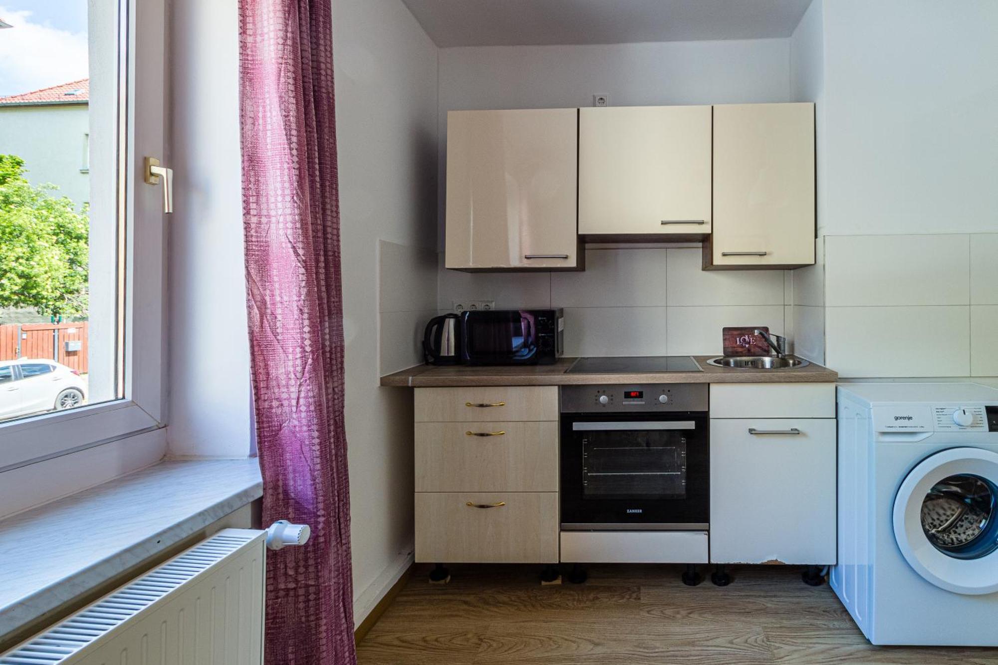 Apartment Monteurwohnung In *